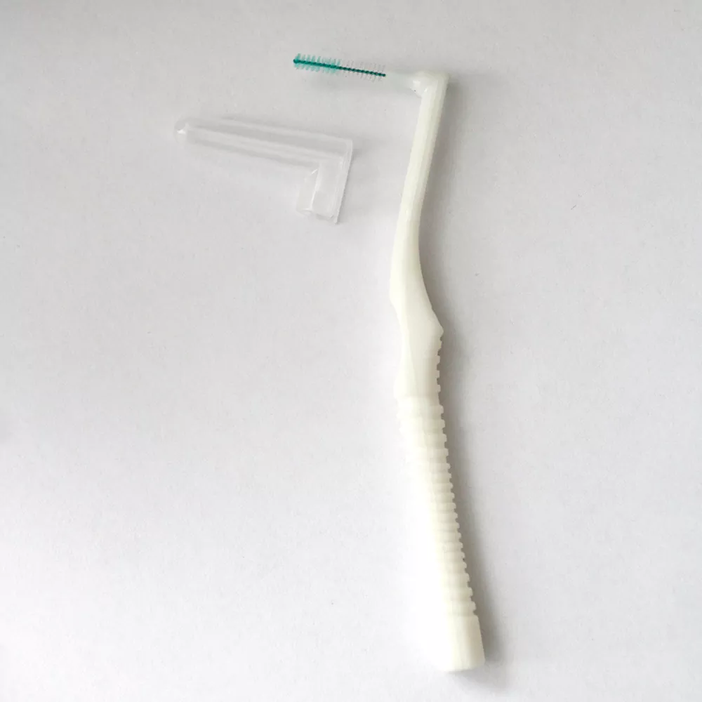 Interdentalbürste mit Nylonborsten
